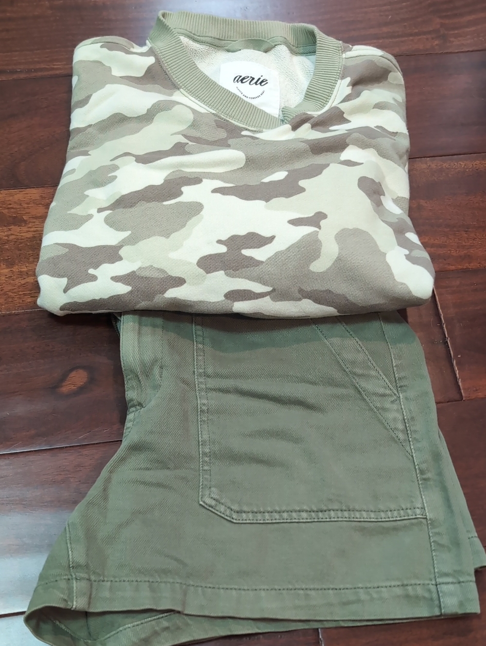 Bundle GAP Olive Green High Waist Women's Shorts